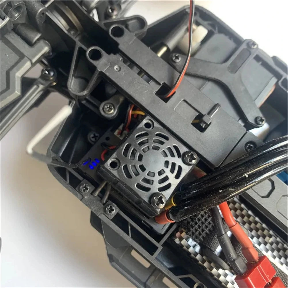 RC Off-Road Crawler Monster Truck   2.4G  LED Light