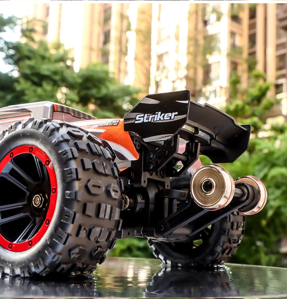 RC High-Speed Drift Monster Truck  HAIBOXING T10 2105A